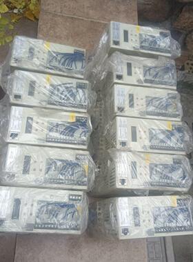 LENZE伦茨8400系列 E84AVBDE2512SX0