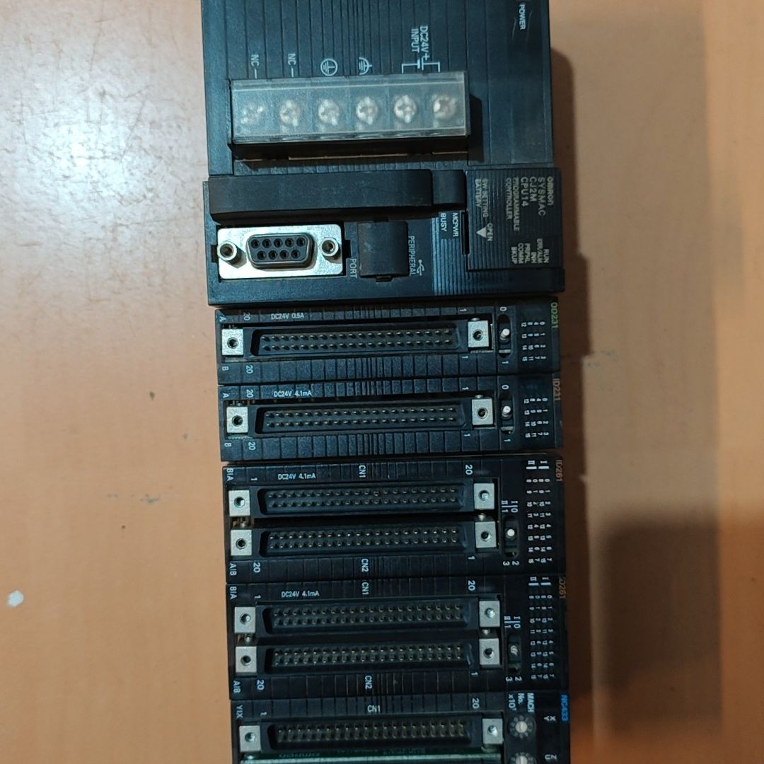PLC CJ2M-CPU14 配套ID231输入模块、
