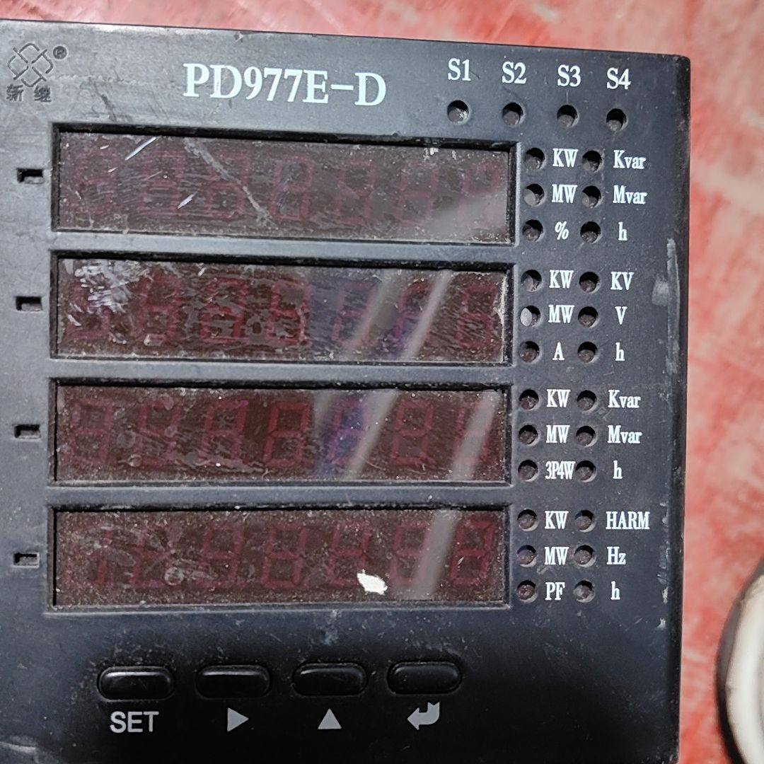 拆机新长江继电多功能电力仪表有4个 型号PD977E-D 成