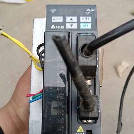 中达ASD-B2-0721-B伺服驱动器 成色漂亮