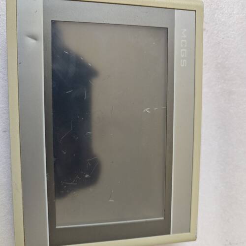 昆仑通态TPC7062HI 成色如图实拍 触摸不是很灵