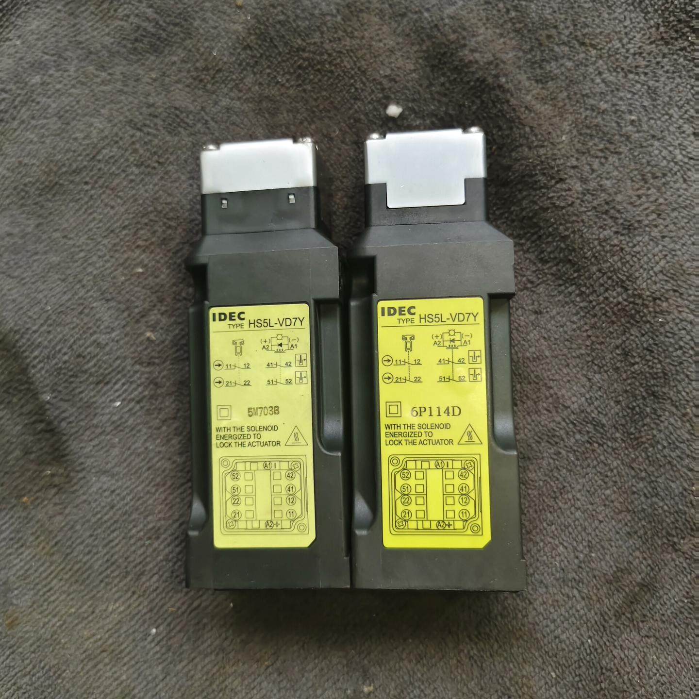 IDEC和泉安全门锁开关 HS5L-VD7Y 型号5M703