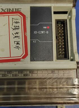 XD-E2WT-B通讯模块 拆机品 功能完好 成色如图。