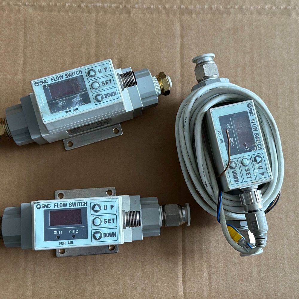 PF2A721-03-27 空气用数字式流量开关 显示
