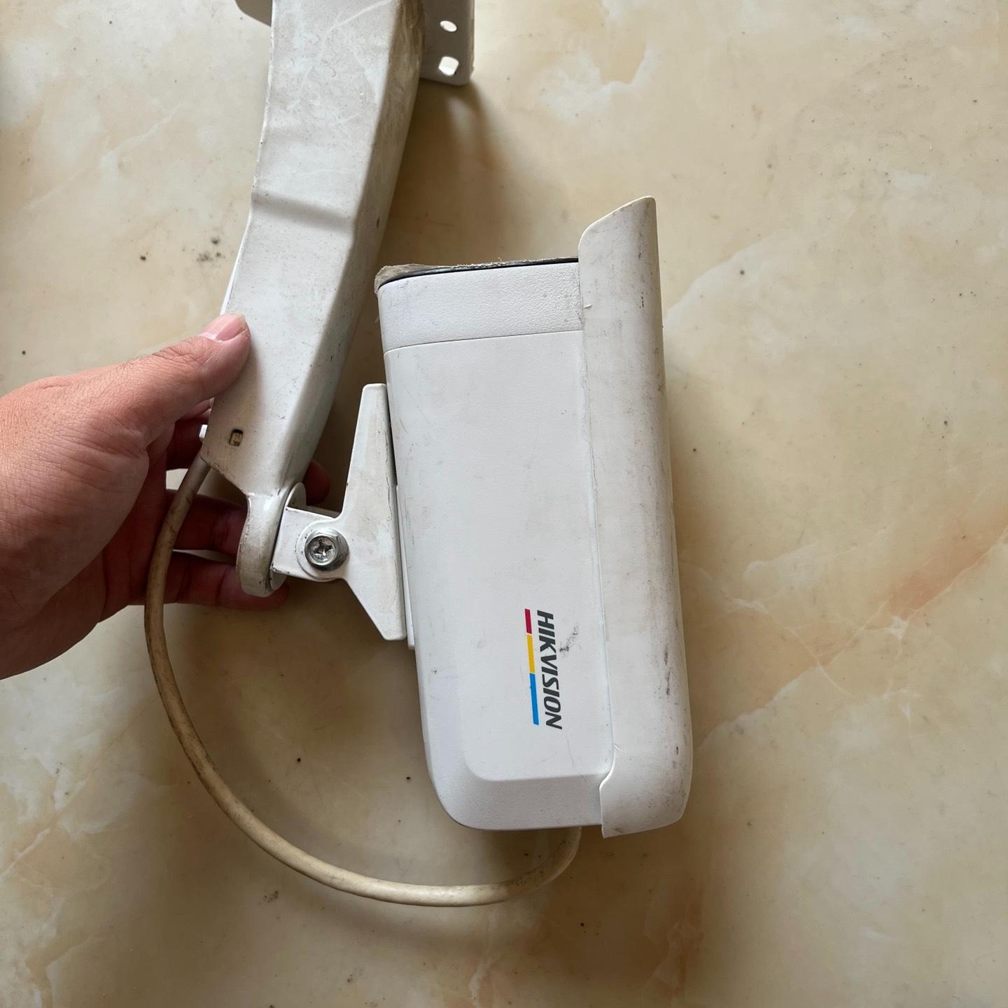 400万臻全彩摄像头 DS一2CD3T47EWDV3