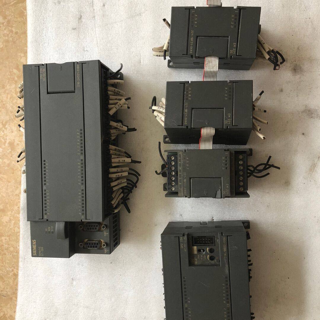 PLC6ES7216-2AD21-0AB0。