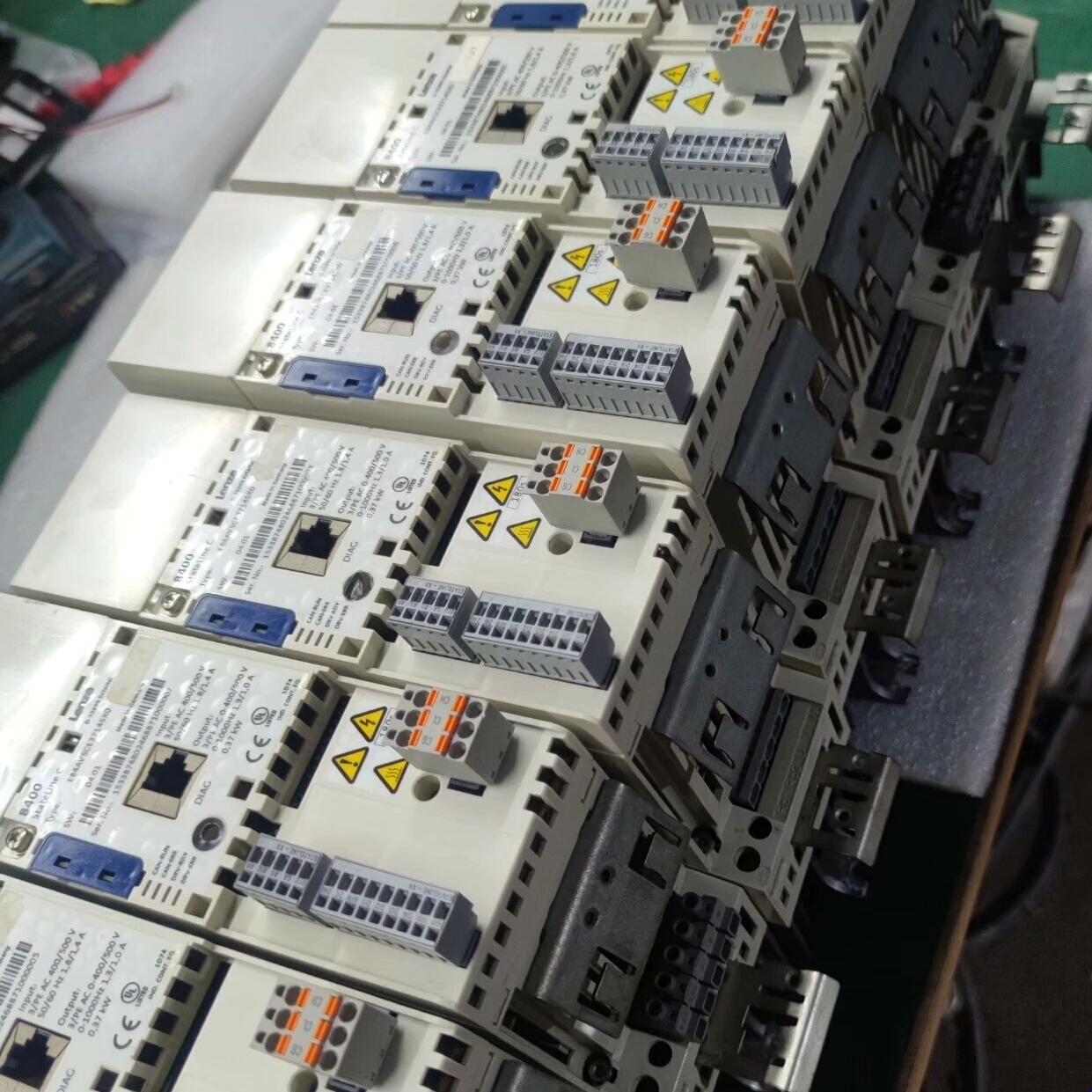 伦茨8400变频器 E84AVSCE3714SXO 380V