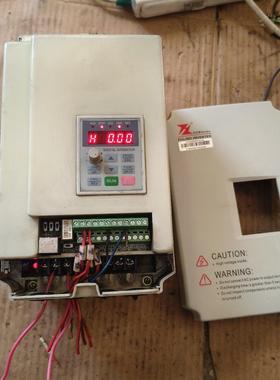 变频器DZB300B005.5L4A 5.5KW 功能正