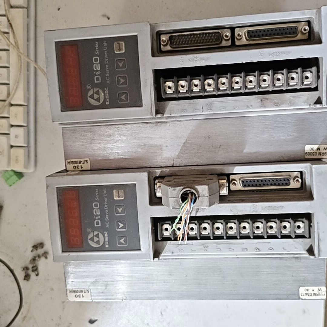 广数伺服驱动 DI20-M15B4 版本v2.16设备拆机