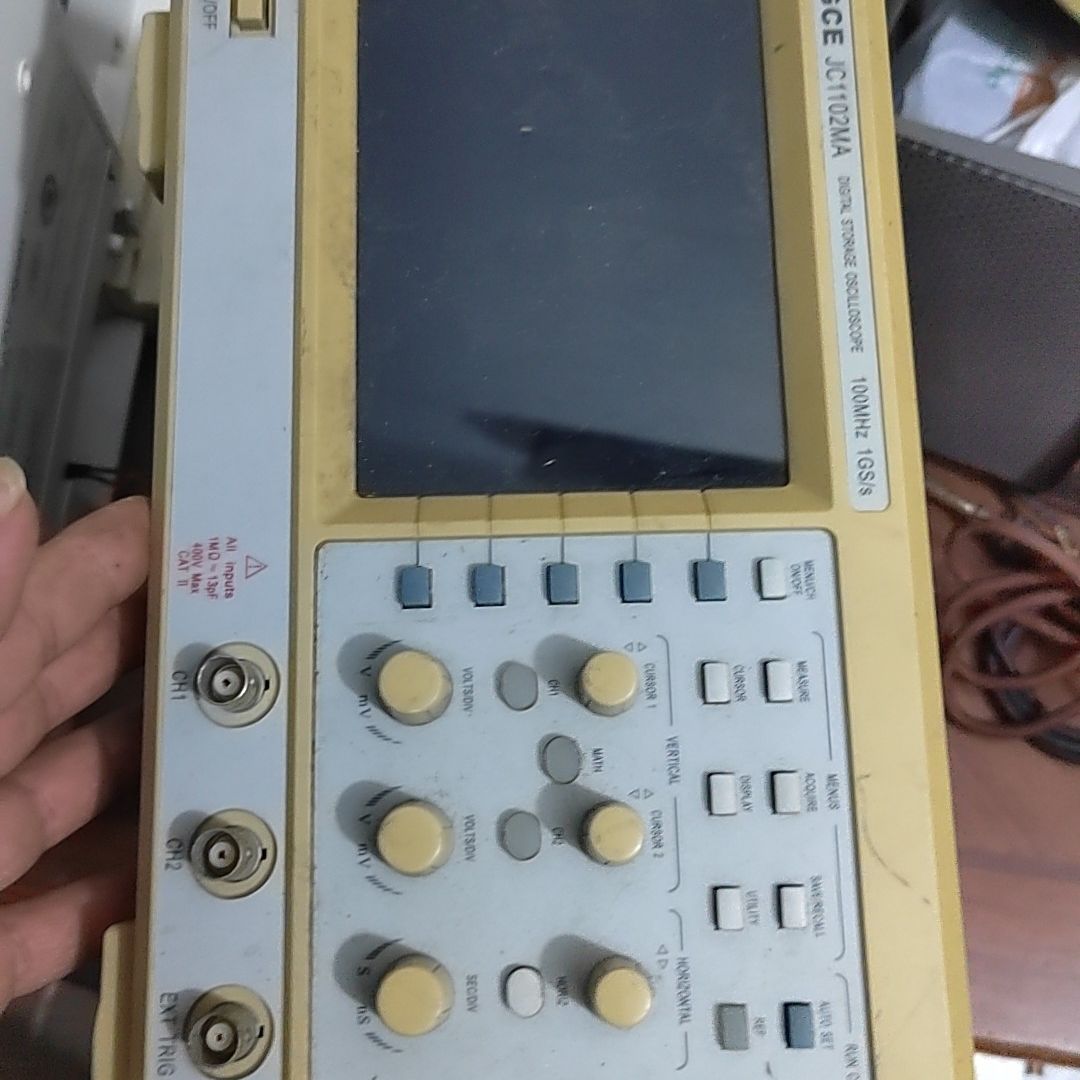 JlNGCE  JC1102MA示波器 100MHz 1