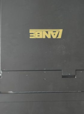 蓝宝 LANBE AI-7116TLG 17寸 网络KVM切