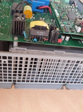 西威AVGL1150-XBL-B4变频器15kw