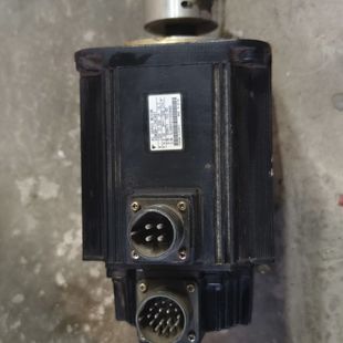 安川伺服电机sgmsh 13aca61成色如图功能正常卫生没