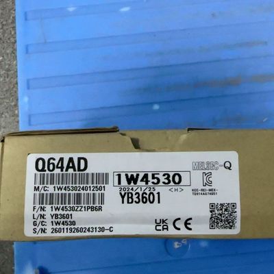 Q64AD模拟量输入模块 型号1W4530