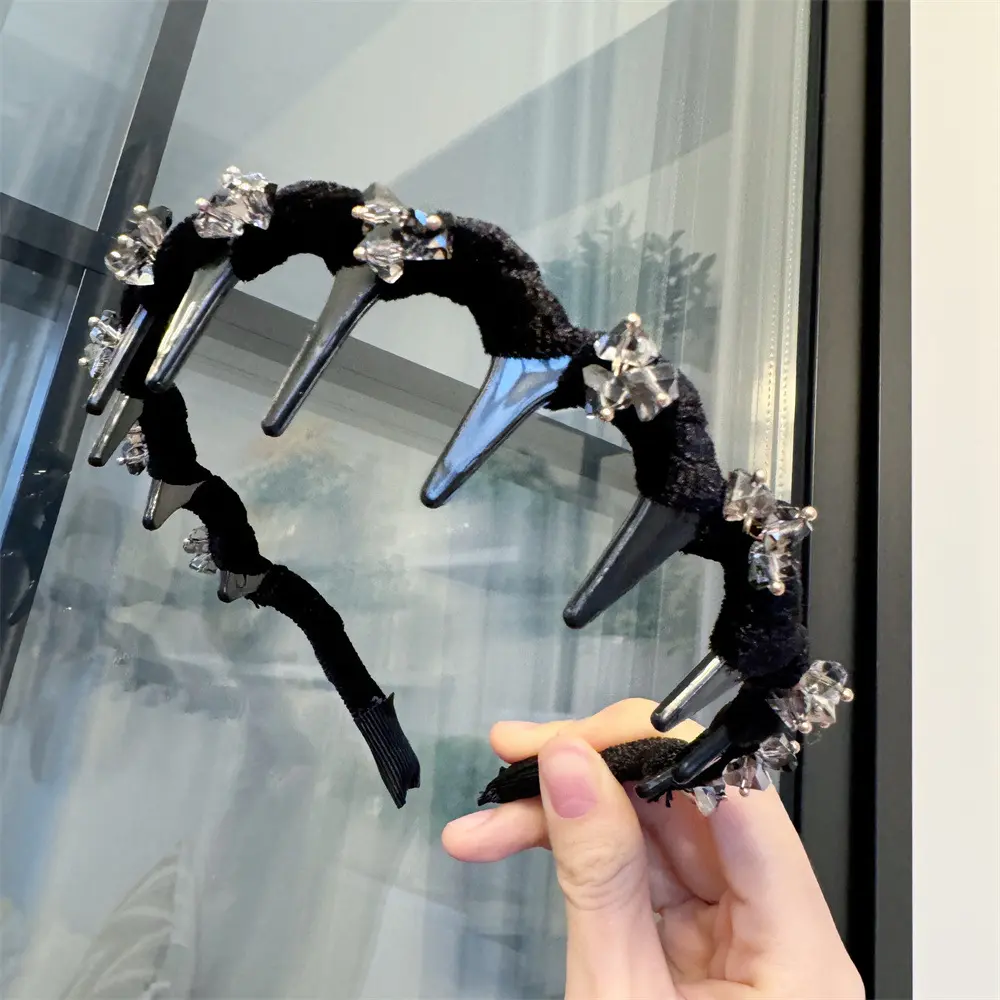 B047-1黑色丝绒带齿梳压发卡子洗脸头箍高级感水钻发箍女发饰品