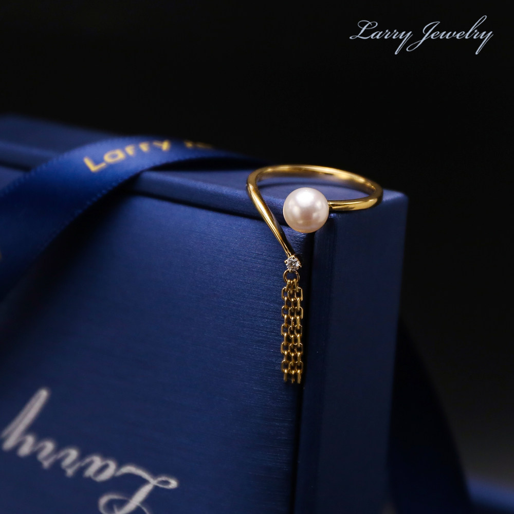 Larry劳瑞珠宝天然18k戒指