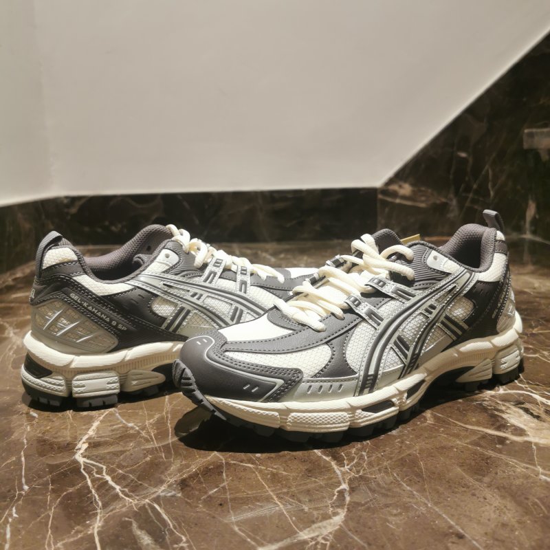 AsicsGEL-Kahana8sp女跑步鞋