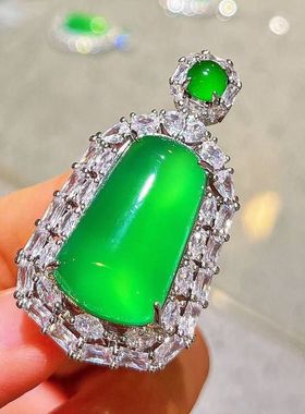 冰透起光高品质帝王绿绿玉髓玛瑙无事牌吊坠送链子挂脖吊坠绿色