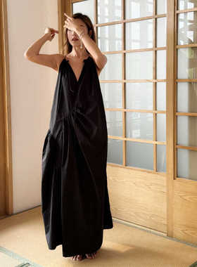 NO SERVICE 夏季法式V领黑色度假露背吊带连衣裙长裙