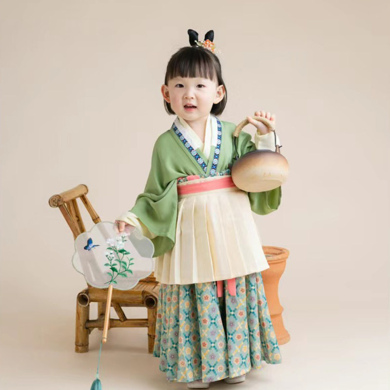 儿童汉服连衣襦裙小童超仙中国风古装幼儿民族复古宋制女童演出服