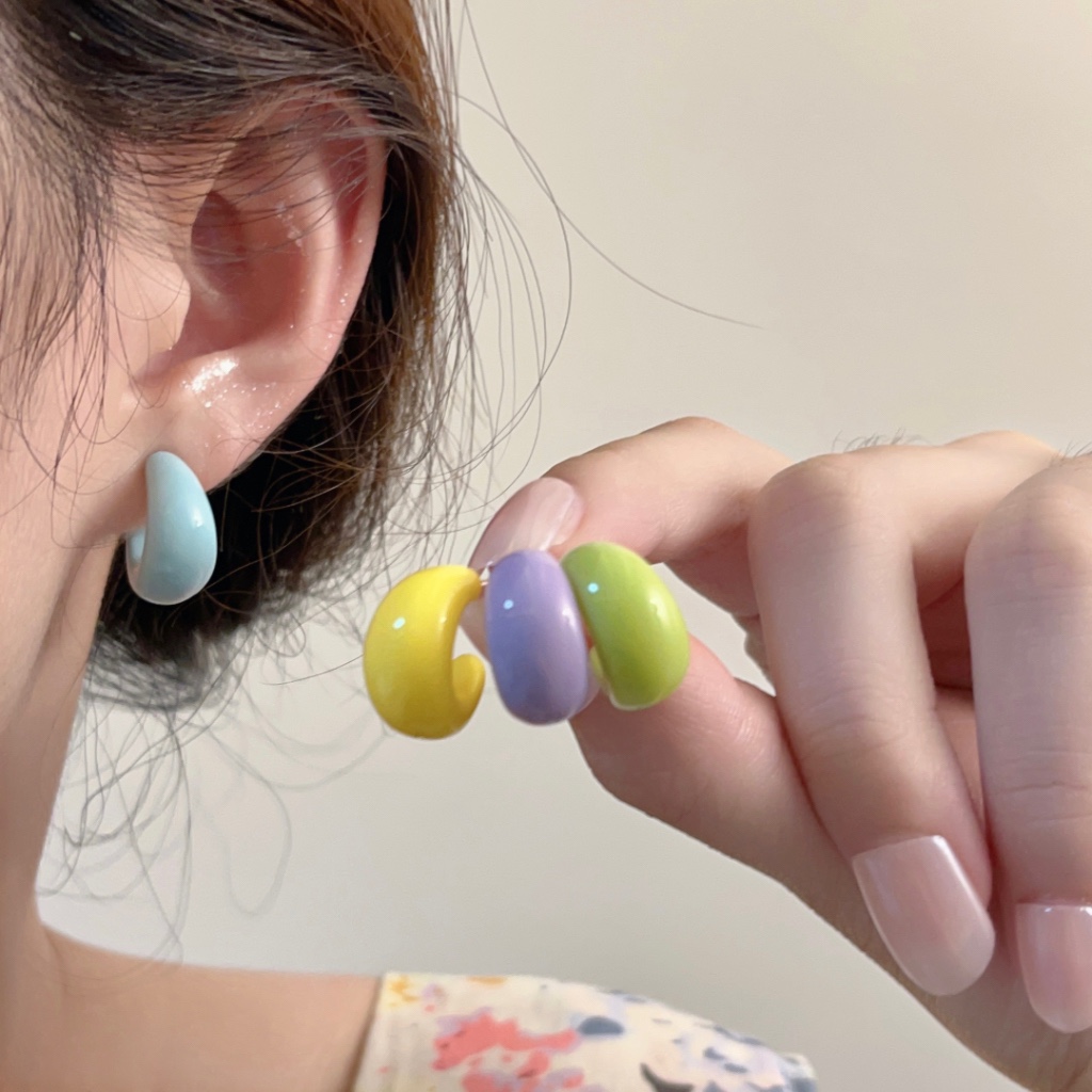 多巴胺C型耳钉~2024新款爆款韩国简约耳圈耳环小众设计糖果色耳饰