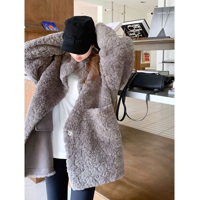 皮毛一体羊羔毛外套女秋冬季慵懒风灰色环保皮草毛茸茸大衣中长款