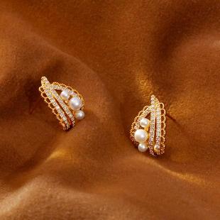 法式小众独特珍珠耳环女轻奢高级感复古耳饰品方圆脸2025年新款潮