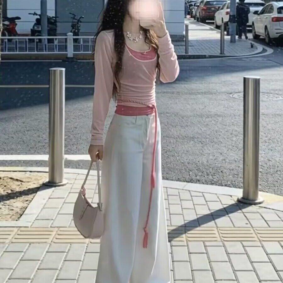 独特绝美韩系穿搭一整套早春2026新款初夏上衣T恤女裤子三件套装