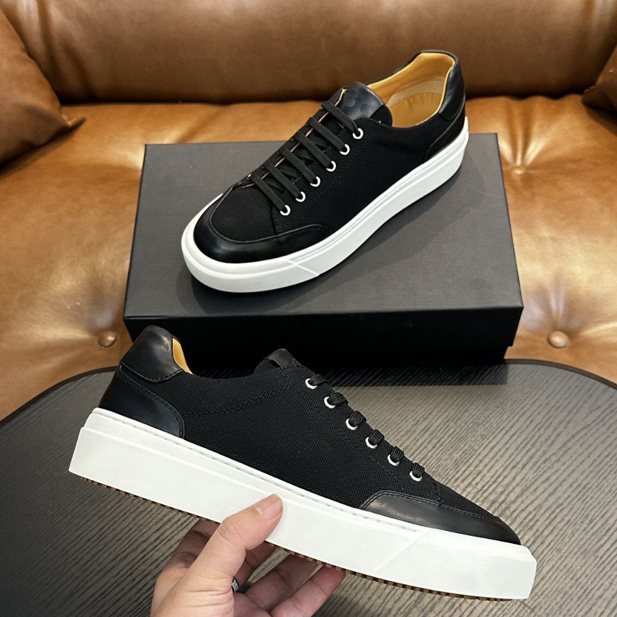 Kiton跨境轻奢新款男士牛皮拼接休闲时尚板鞋小众圆头潮流男鞋高