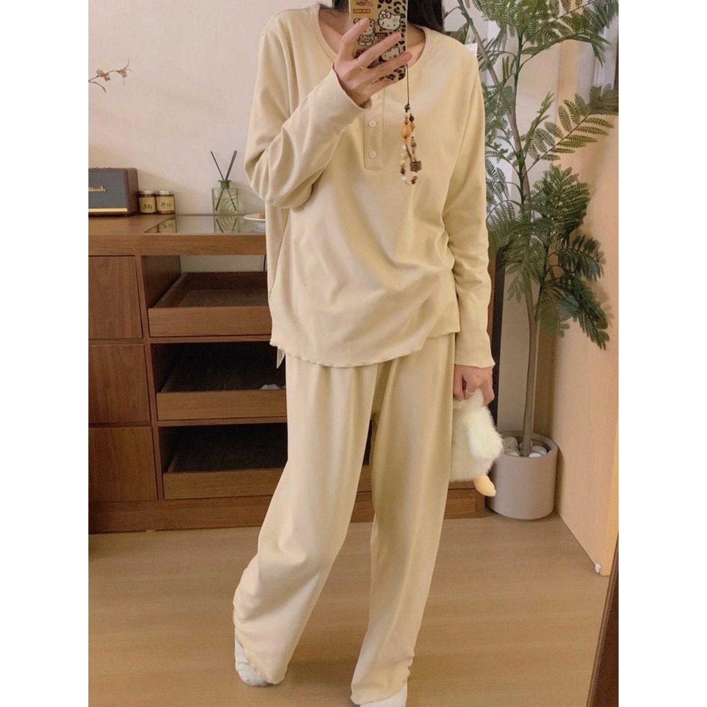 轻绵绵自带胸垫家居服套装女 2025春秋小清新长袖长裤睡衣两件套