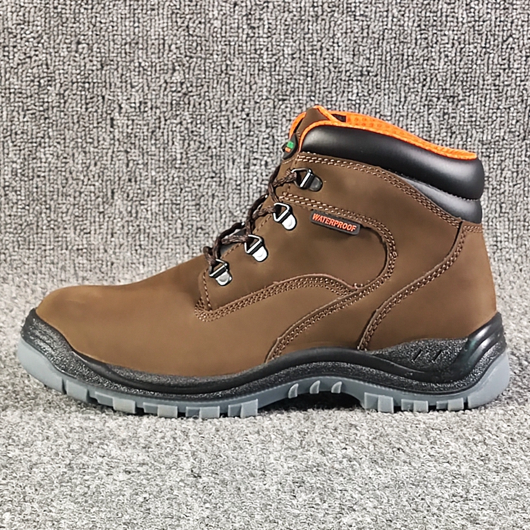 劳保鞋实心底耐油包钢头防砸