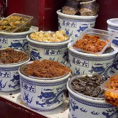 北京六必居秘制卤味酱菜麻仁金丝熟介丝凉菜礼盒代购当天顺丰冷发