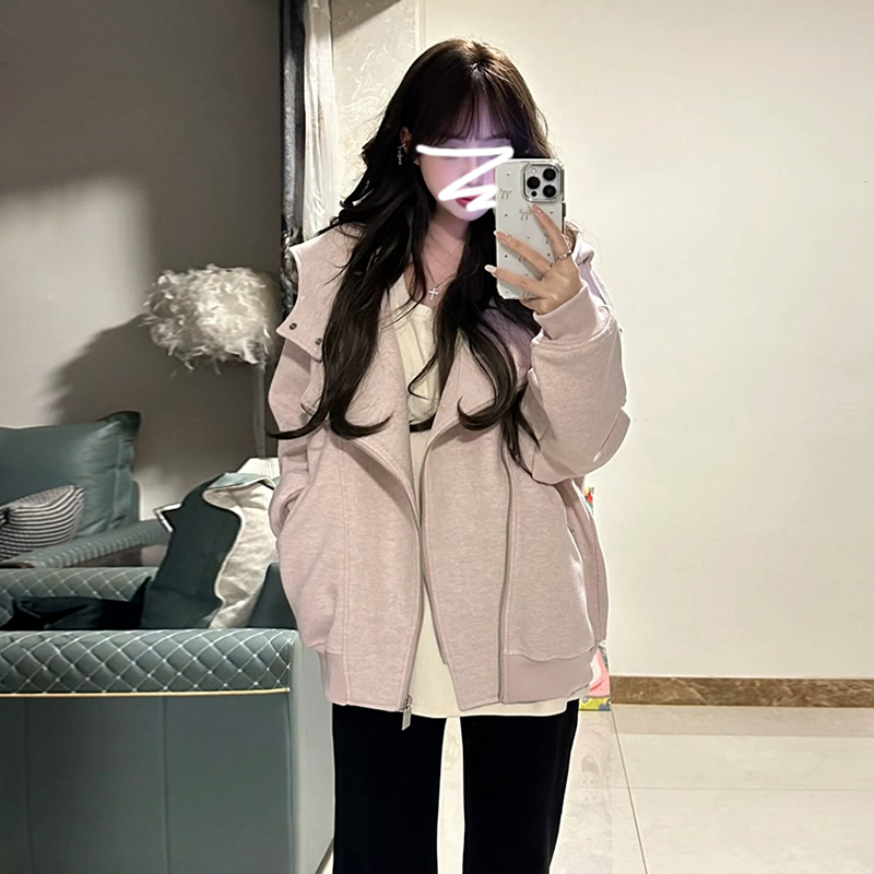 今年流行粉色连帽卫衣女