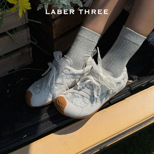 蕾丝珠片大头德训鞋女