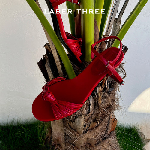 度假风纽带露趾凉鞋女