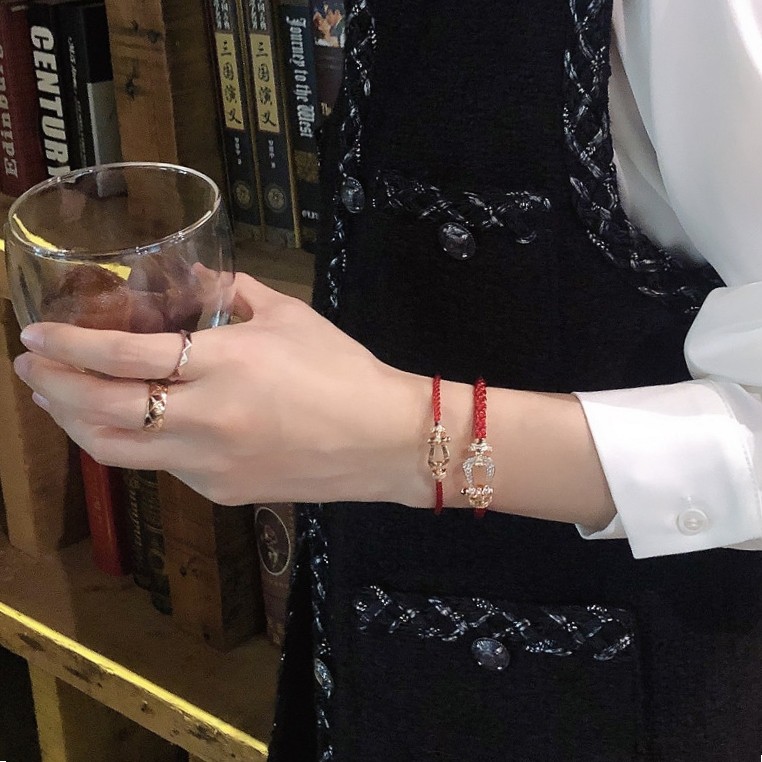 经典航海U形红绳手马蹄扣高级感黑绳情侣男女本命年轻奢纯银马年,饰品/流行首饰/时尚饰品新,银饰手链,淘宝优惠券,粉丝福利购,淘宝优惠卷