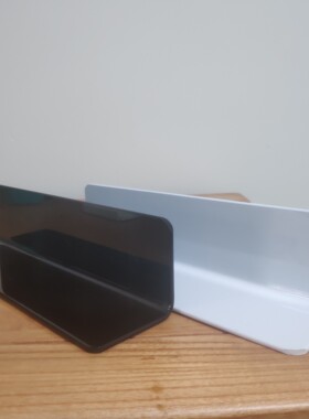 2.8MM厚PVC透明白色黑色L型折弯货架前档板分隔板桌面挡板超市用