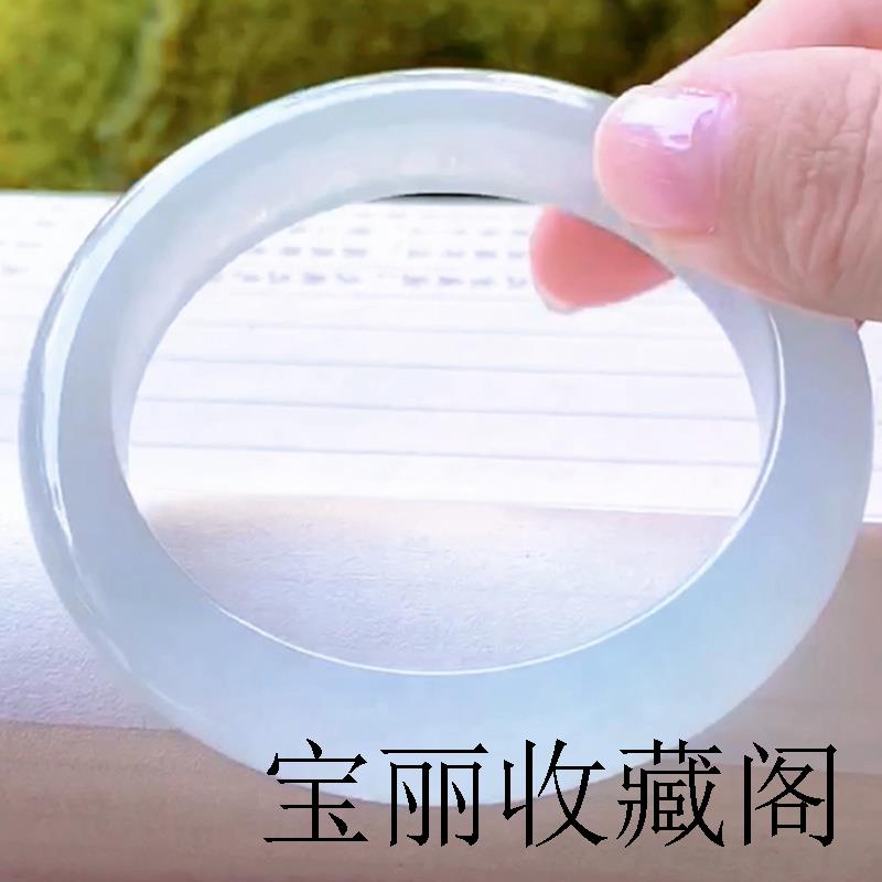 缅甸冰种翡翠色正圈手镯女款白月光水润青白玉镯子高端浅绿贵妃镯