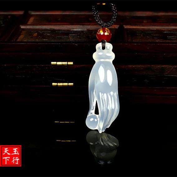 收藏款玉髓白冰种佛手玉石吊坠白冰掌上明珠项链高档男女同款玉坠