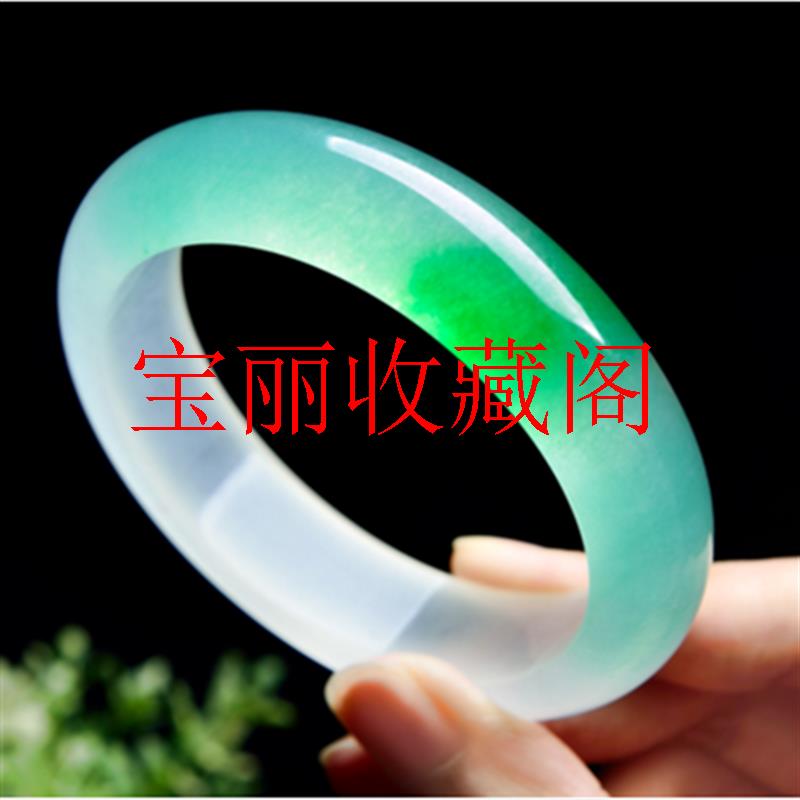 翡翠色高冰种浅绿飘花玉石手镯女款扁条通透阳绿玉镯子玉饰品送礼