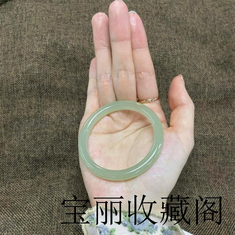 和田玉手镯新疆玉石小细圆条青白玉年轻款冰糯种晴水绿美人叮当镯
