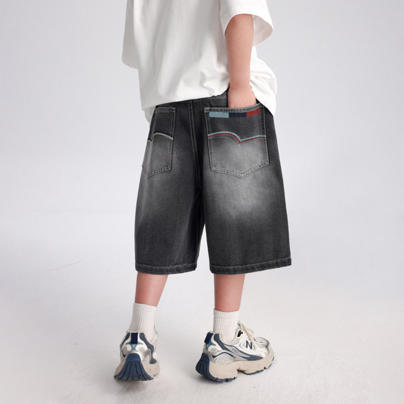 男童夏季渐变黑直筒五分牛仔短裤2026新款儿童夏装薄款宽松裤子潮