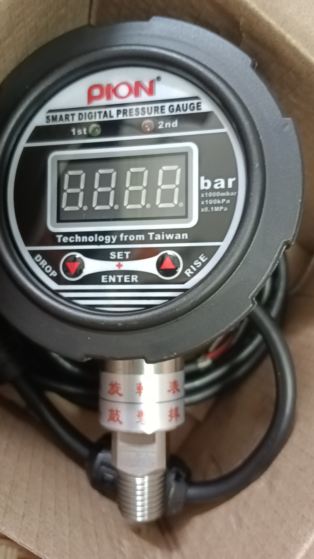 Pion数显压力表pp隔膜P-z25As-030G 0-3bar Dc24v