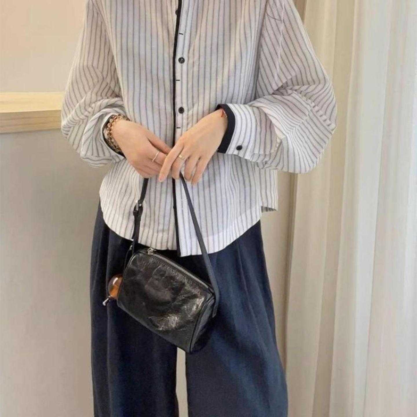 新款灯笼袖竖条纹衬衫女时尚减龄