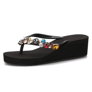 水钻拖鞋女夏抖音同款人字拖镶钻坡跟夹脚拖鞋女带钻人字拖凉鞋女