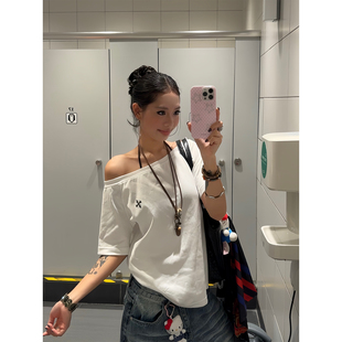 潮牌修身 F383 t恤女夏季 复古辣妹基础漏肩短袖 体恤斜肩上衣潮 美式