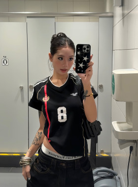 F383 2026美式复古运动风球衣短袖夏T恤条纹V领正肩显瘦百搭女ins