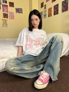 F383 休闲T恤男女 2024AW国潮原创小众高级感唇印蝴蝶设计情侣短袖