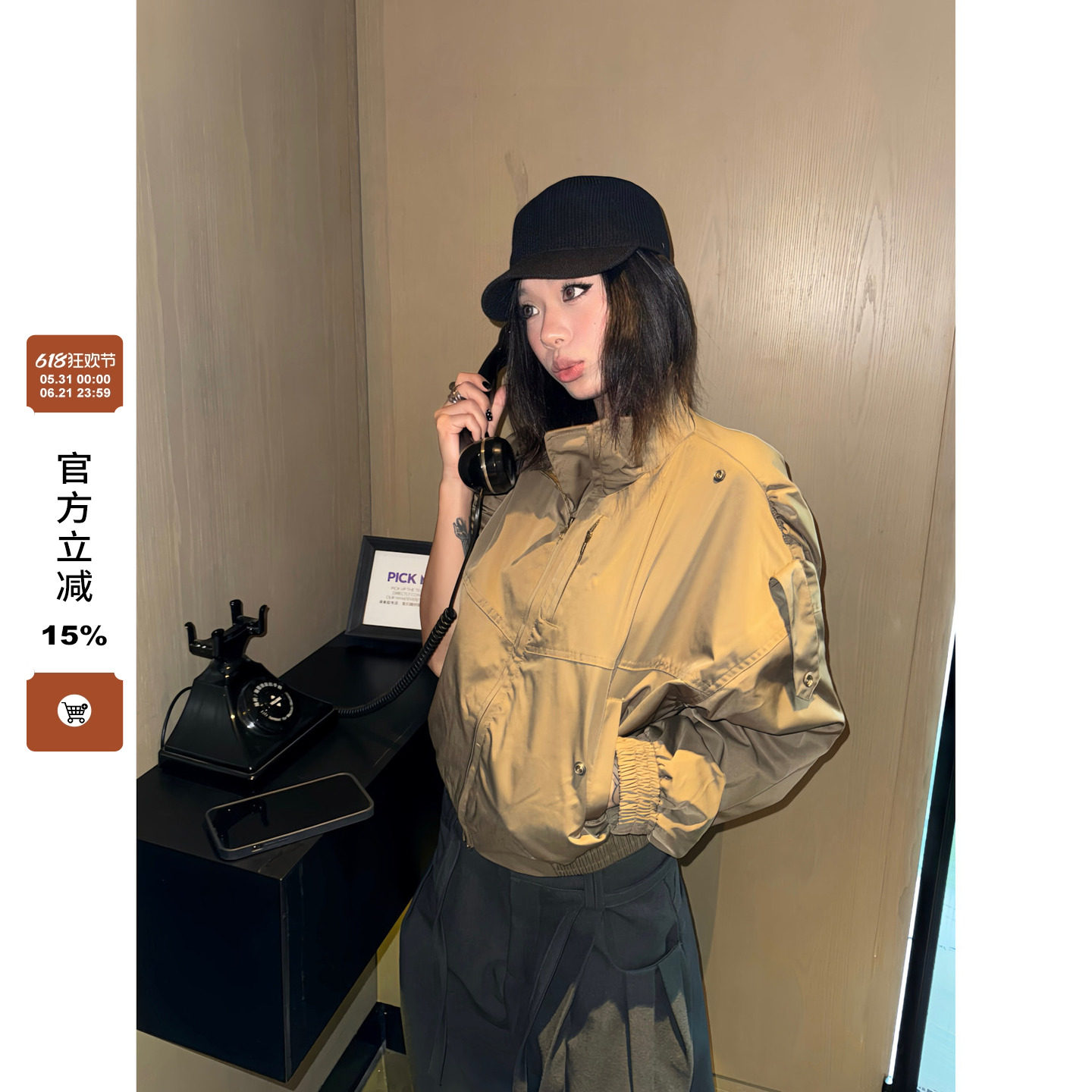 F383 美式复古酷飒风短款立领夹克外套女设计感高级感小众风衣ins