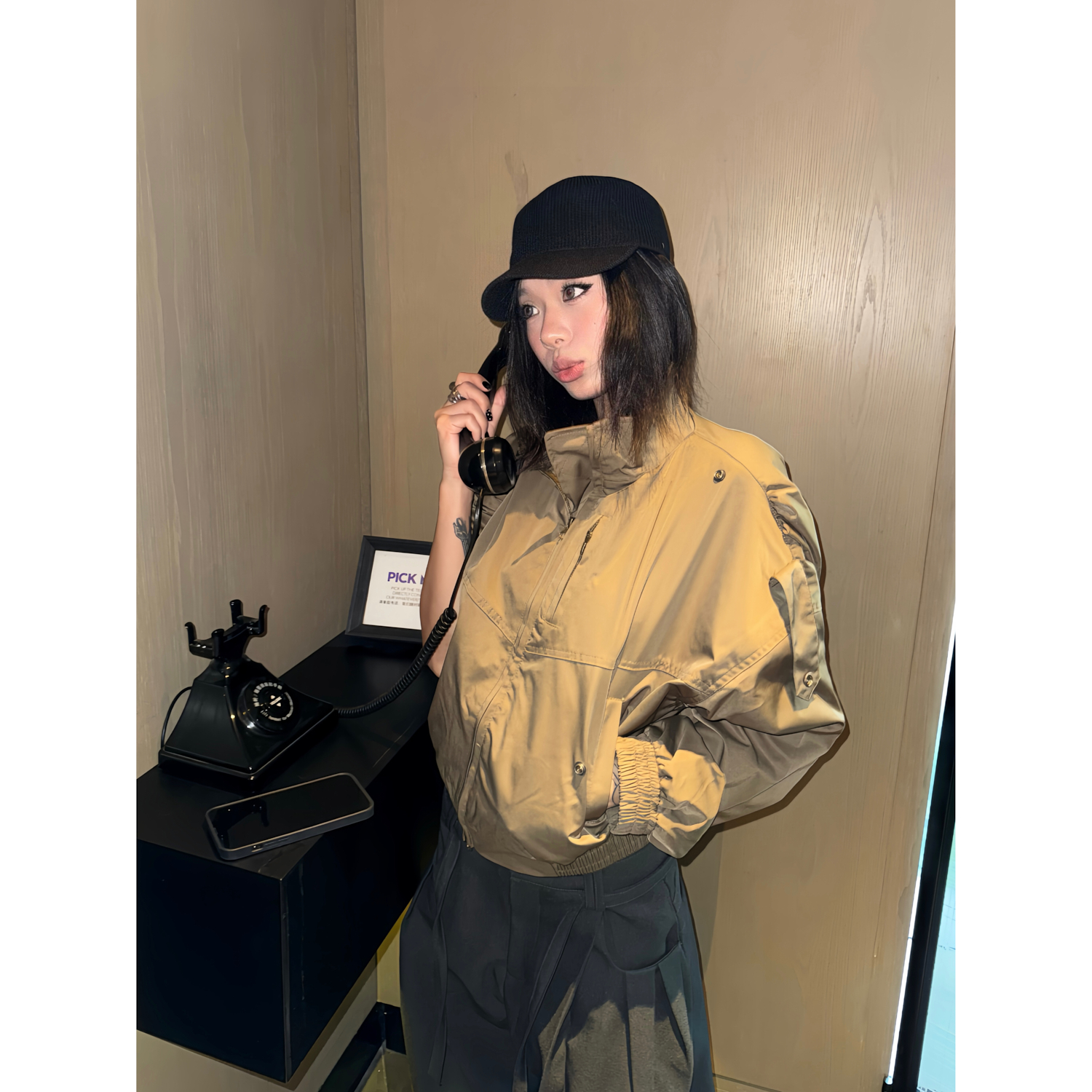 F383酷飒风短款夹克外套